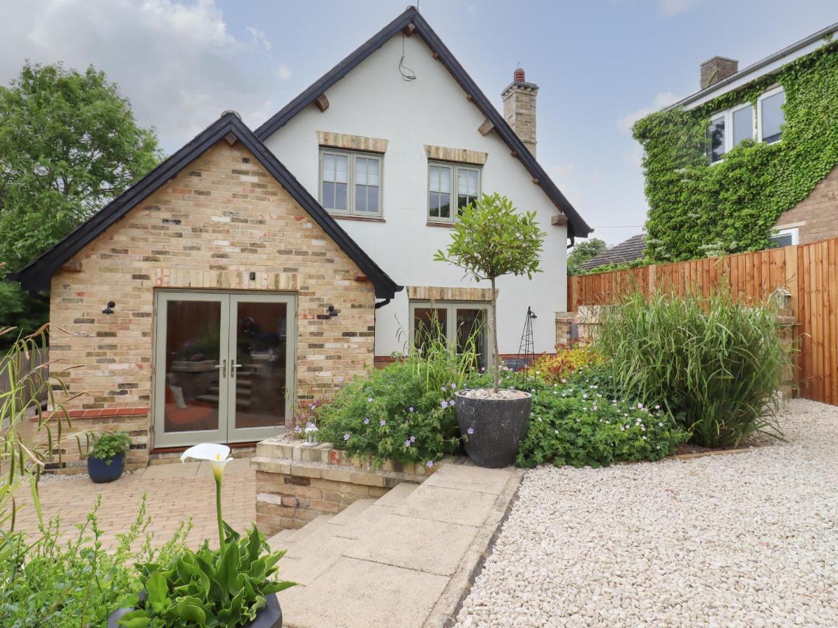 Fern Cottage Cambridge  Exterior photo